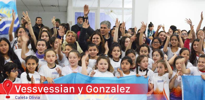 Vessvessian y Gonzalez