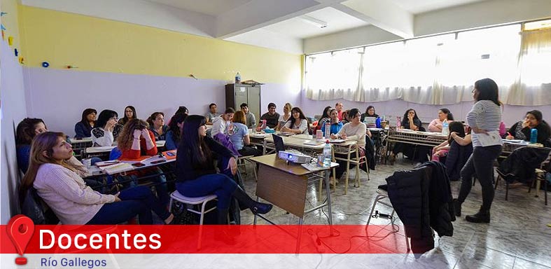 Convocan para capacitaciones en voley escolar y matemáticas