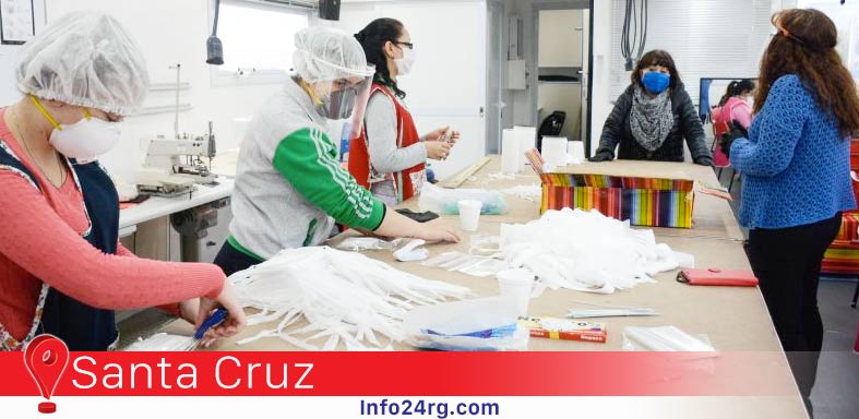 Voluntarios realizan confección de elementos de protección sanitaria