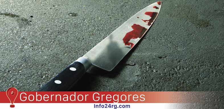 internados luego de agredirse con cuchillos