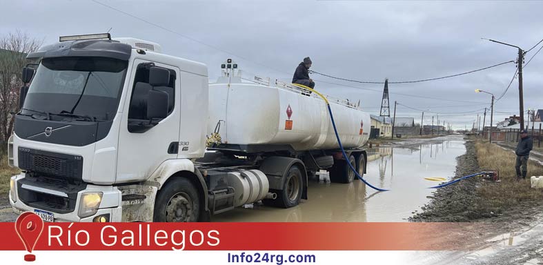 Río Gallegos: Intensifican trabajos de desagote 