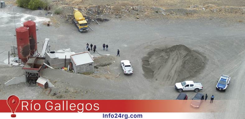  Maquinaria provincial ingresa ilegalmente a la cantera municipal