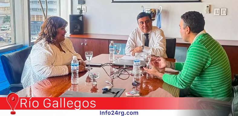 Municipio y el Banco Santa Cruz