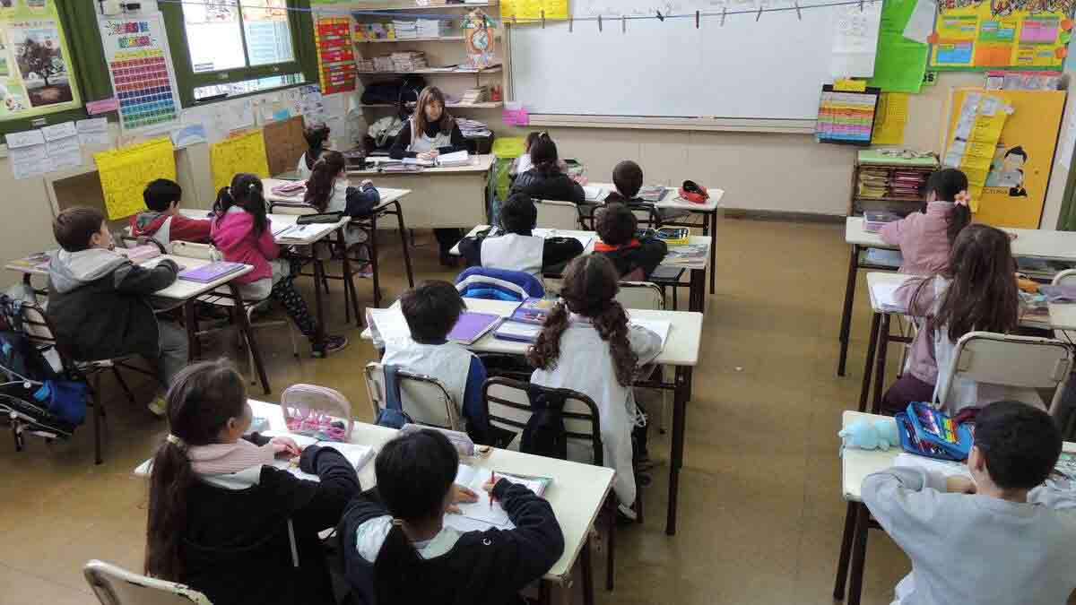 PISA expuso el fracaso educativo y Milei no puede limitarse a culpar al pasado