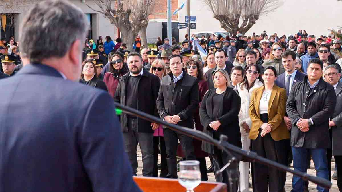 Grasso y Vidal coincidieron en San Julián en medio del debate por el empleo