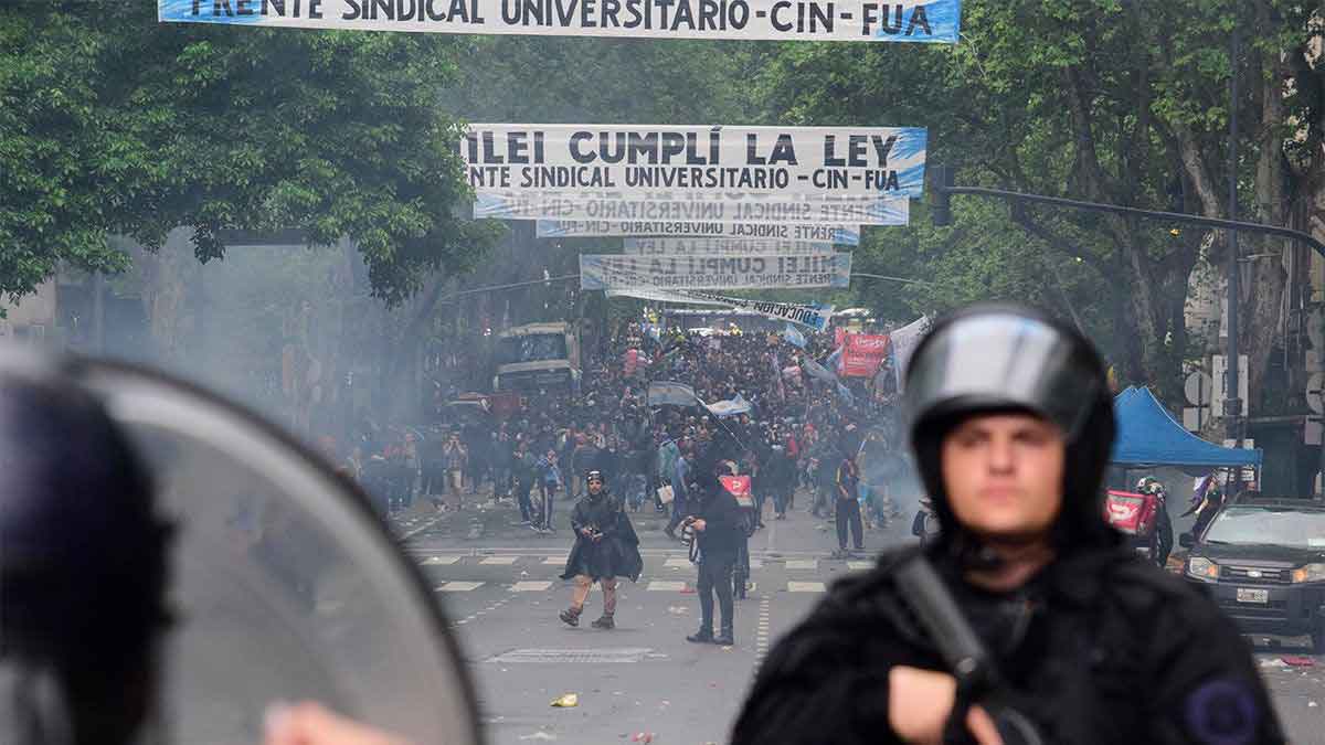  62,7% de los Argentinos rechaza que Milei incumpla los fallos judiciales