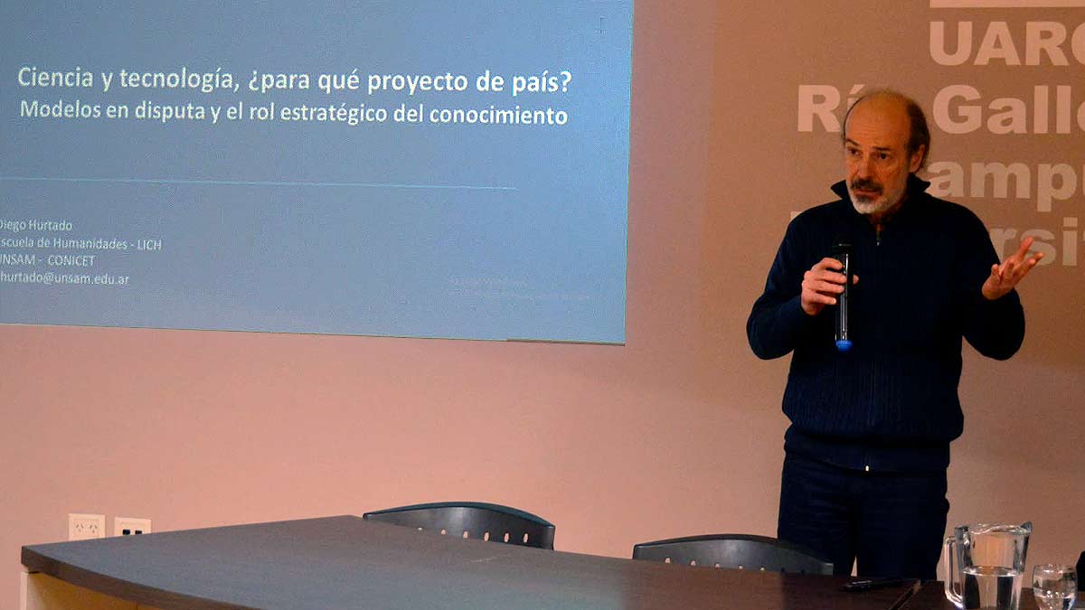 Diego Hurtado en la UNPA: “Este proyecto de país no incluye ciencia y tecnología”