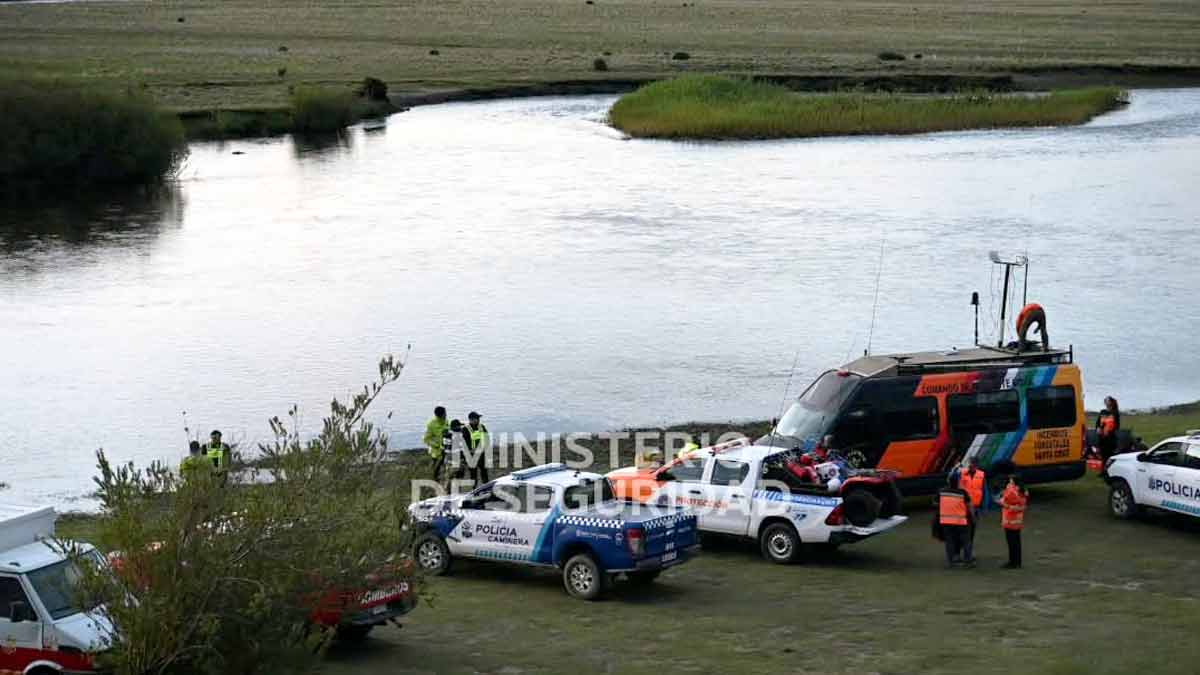 Dos hermanos siguen desaparecidos en el río Gallegos y ampliaron el operativo de búsqueda