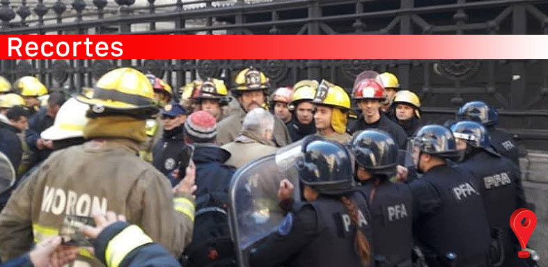 Bomberos y Policias